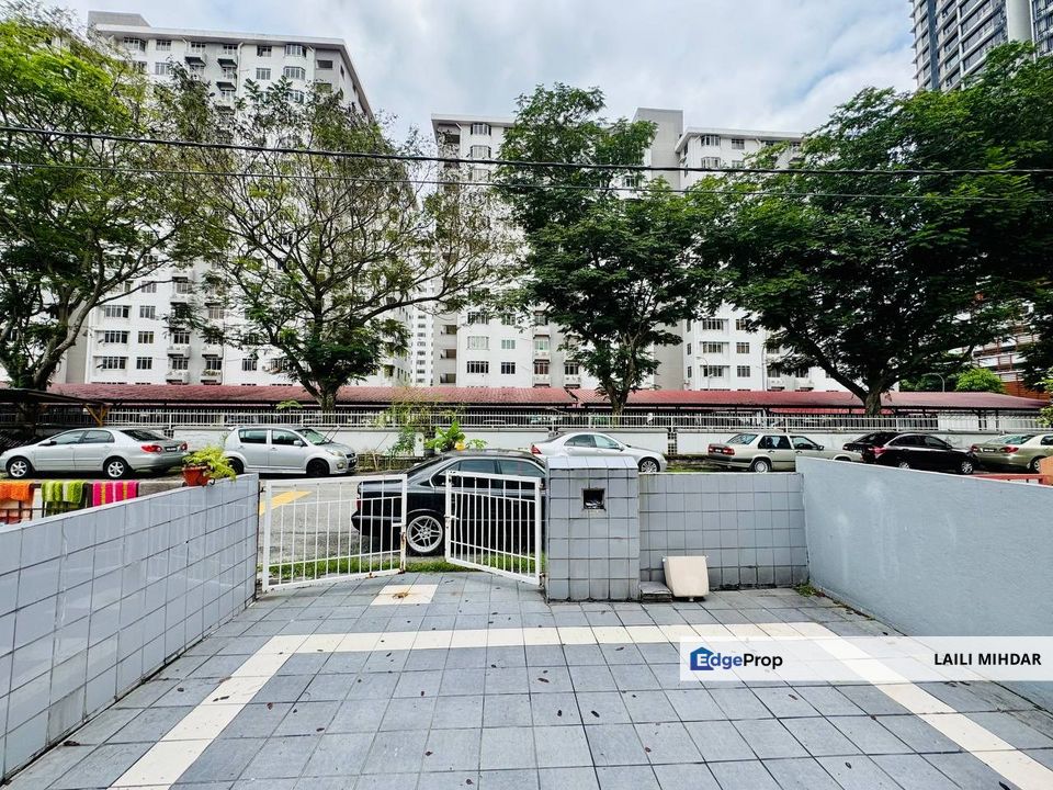 Taman Kelana Indah SS7, Kelana Jaya Double Storey Terrace House For Sale, Selangor, Kelana Jaya