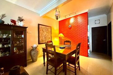 Jalan Bukit Antarabangsa 