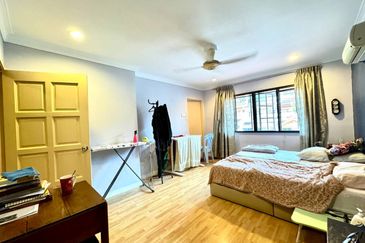 Jalan Bukit Antarabangsa 