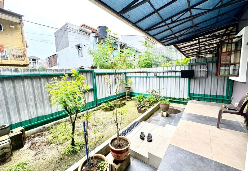 Jalan Bukit Antarabangsa 