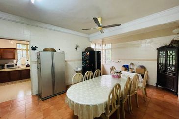 Kampung Bukit Lanjan