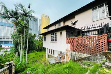 Kampung Bukit Lanjan
