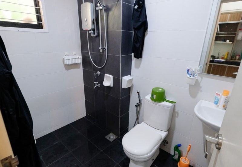 Laman Delfina @ Nilai Impian