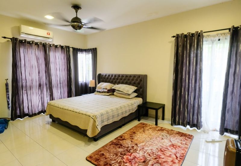 Laman Delfina @ Nilai Impian