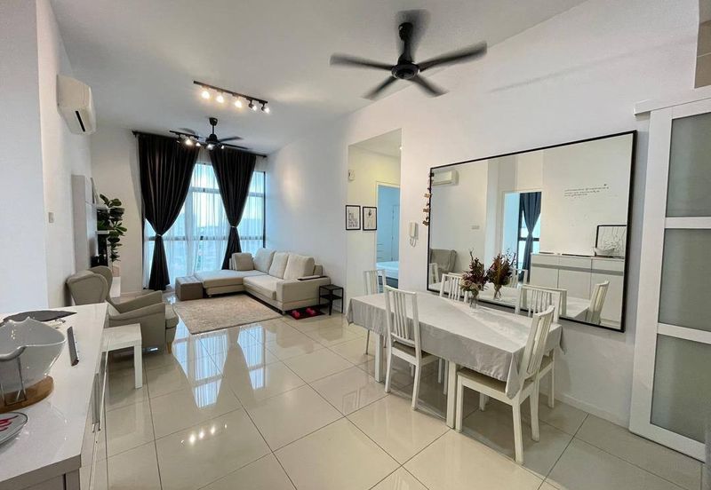 Waltz Residences @ Paradigm Garden City