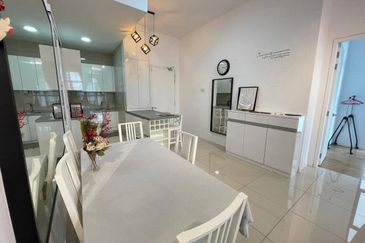 Waltz Residences @ Paradigm Garden City