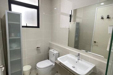 Waltz Residences @ Paradigm Garden City