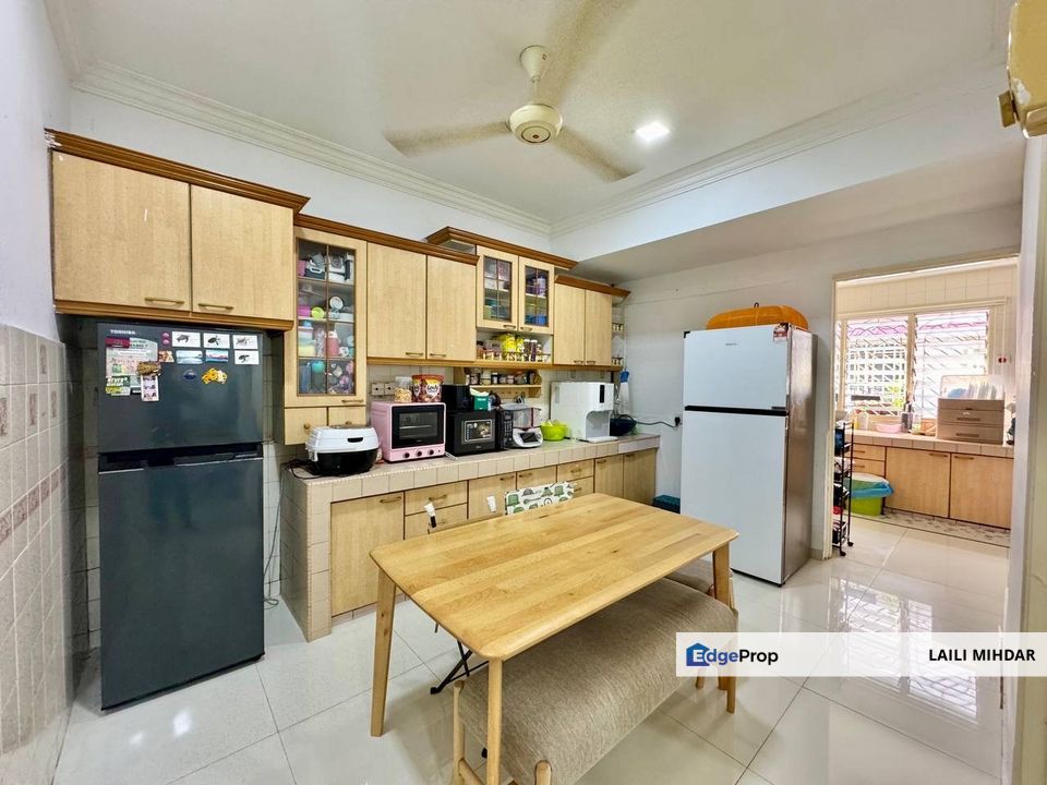 [FULLY REFURBISHED] Double Storey Terrace House, Taman Sri Manja, Petaling Jaya, Selangor, Petaling Jaya