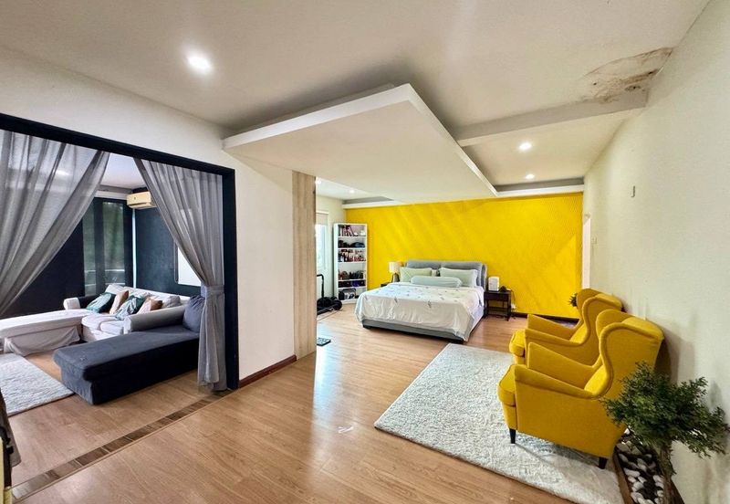 KGSAAS Golf Club, Seksyen 13