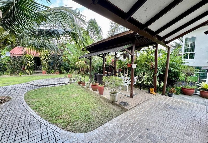 KGSAAS Golf Club, Seksyen 13