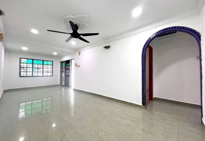 Single Storey Terrace, Taman Medan Baru, Petaling Jaya
