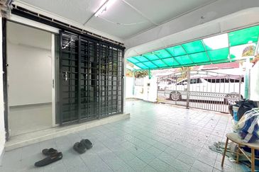 Single Storey Terrace, Taman Medan Baru, Petaling Jaya