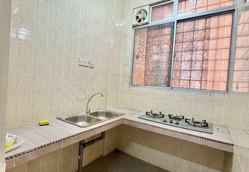 Pangsapuri Seroja Bukit Jelutong