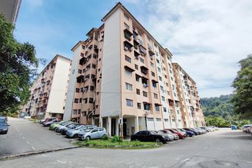 Pangsapuri Segar Perdana