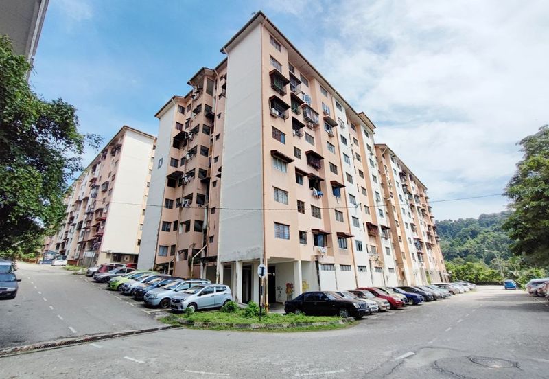 Pangsapuri Segar Perdana