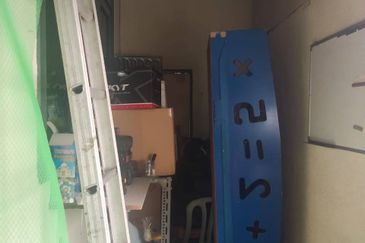 Taman Sri Raya, Batu 9