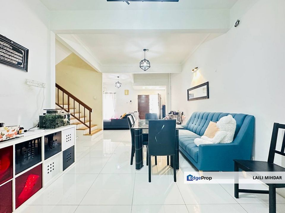 [FULLY EXTENDED] Double Storey Terrace House, Taman Pinggiran Subang USJ 2 Subang Jaya, Selangor, Subang