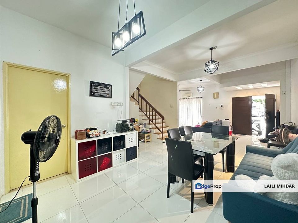 [FULLY EXTENDED] Double Storey Terrace House, Taman Pinggiran Subang USJ 2 Subang Jaya, Selangor, Subang