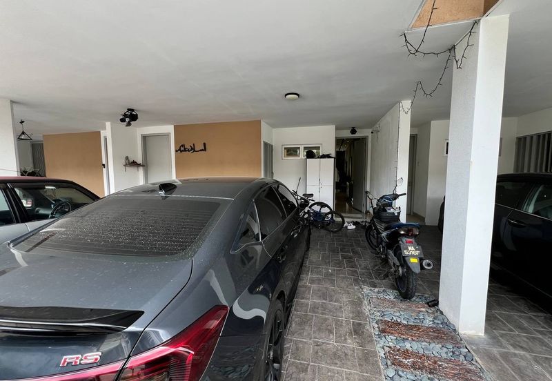 Casa Bluebell @ Cybersouth