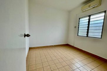 Vista Amani Condominium