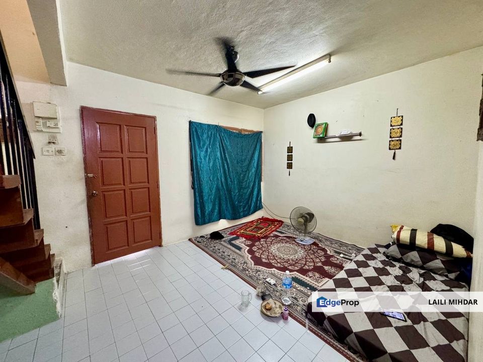 Double Storey Terrace Desa sri Jenaris Sungai Kantan Kajang, Selangor, Kajang