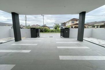 Newly Built Bungalow Pengkalan Pengakalan Pegoh Pinji Mewah Station 18 Indah Perdana