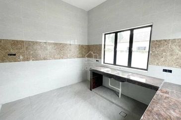 Newly Built Bungalow Pengkalan Pengakalan Pegoh Pinji Mewah Station 18 Indah Perdana
