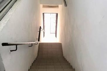 Behind Shell Tasek FREEHOLD Anjung Jalan Kuala Kangsar Klebang Bertuah 