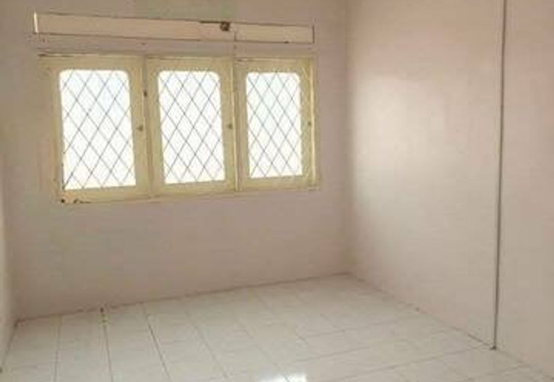 Easy Parking Open Facing Full Loan Move In Condition Bercham Taman Sri Kurau Ipoh Garden East Anjung