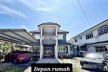 Easy Parking Big Size Bungalow Taman Seri Meru Jati Jelapang Square First Garden Silibin