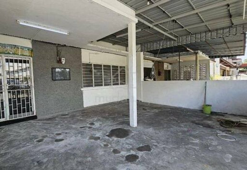 Cheap Sale FREEHOLD End Lot Hot Area  Jalan Kuala Kangsar KK Road Ipoh Town Tasek Merdeka