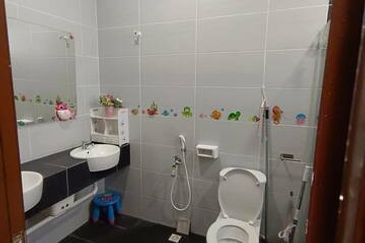 Big Size Semi D 44x80 Gate Puncak Jelapang First Garden Silibin Meru Square