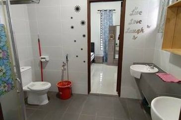 Big Size Semi D 44x80 Gate Puncak Jelapang First Garden Silibin Meru Square