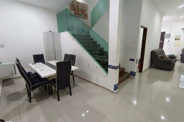 Big Size Semi D 44x80 Gate Puncak Jelapang First Garden Silibin Meru Square