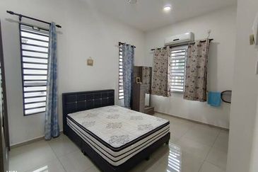 Big Size Semi D 44x80 Gate Puncak Jelapang First Garden Silibin Meru Square