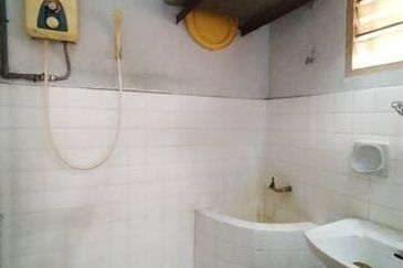 Full Loan No Low Cost Cheap Sale Menglembu Taman Kledang Falim Arkid Rasi Jaya Lahat