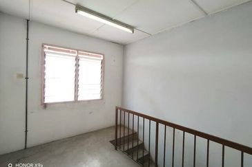 Full Loan No Low Cost Cheap Sale Menglembu Taman Kledang Falim Arkid Rasi Jaya Lahat