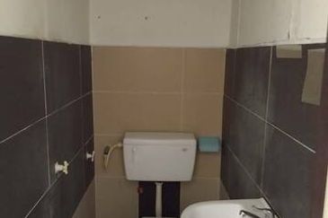 Easy Parking FREEHOLD Semi D Simee Taman Wah Keong Fair Park Ipoh Garden Canning