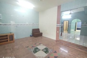 Easy Parking FREEHOLD Semi D Simee Taman Wah Keong Fair Park Ipoh Garden Canning