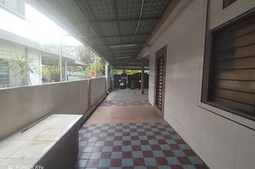 Easy Parking FREEHOLD Semi D Simee Taman Wah Keong Fair Park Ipoh Garden Canning