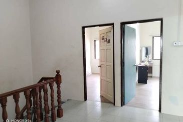 Easy Parking FREEHOLD Semi D Simee Taman Wah Keong Fair Park Ipoh Garden Canning