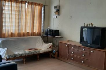 Flat Taman Mewah Bercham