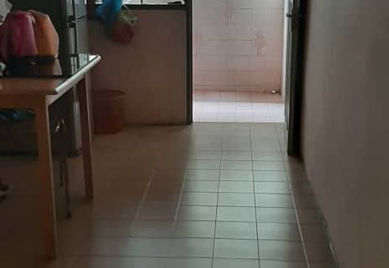 Flat Taman Mewah Bercham