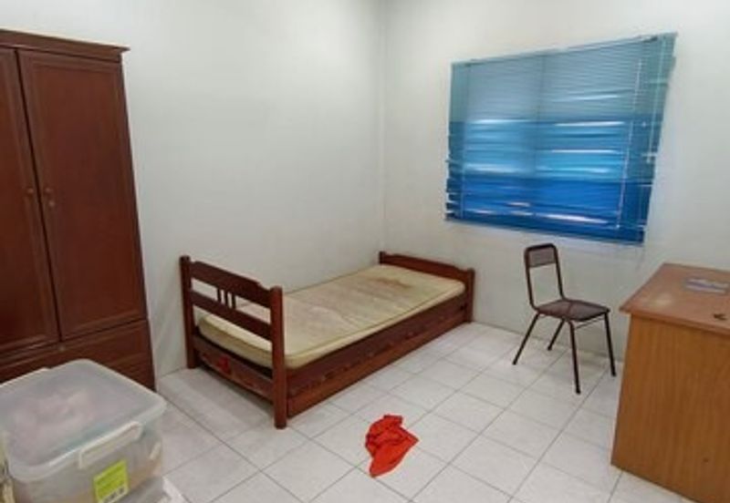 Easy Parking Partly Furnish Meru Halaman Impian Jelapang Chemor Chepor