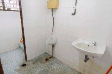 Corner Lot Bercham Taman Mewah Dermawan Pakatan Jaya Anjung Bandar Baru Putra