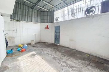 Corner Lot Bercham Taman Mewah Dermawan Pakatan Jaya Anjung Bandar Baru Putra