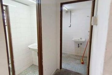 Corner Lot Bercham Taman Mewah Dermawan Pakatan Jaya Anjung Bandar Baru Putra