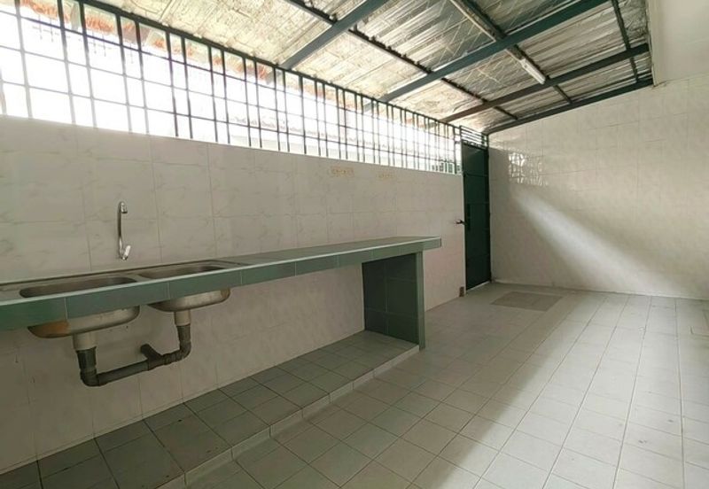 Cash Back Full Loan Easy Parking Pengkalan Barat 2.5 Storey Station 18 Pasir Puteh Pinji