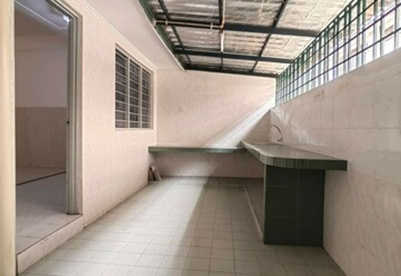 Cash Back Full Loan Easy Parking Pengkalan Barat 2.5 Storey Station 18 Pasir Puteh Pinji