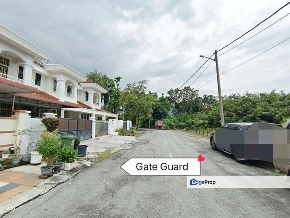 Gate Guard Facing Field Open Good Condition Bandar Baru Tambun Bercham Ipoh Garden East, Perak, Ipoh